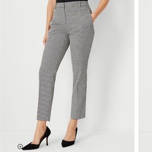Anne Taylor brown hounds tooth pants